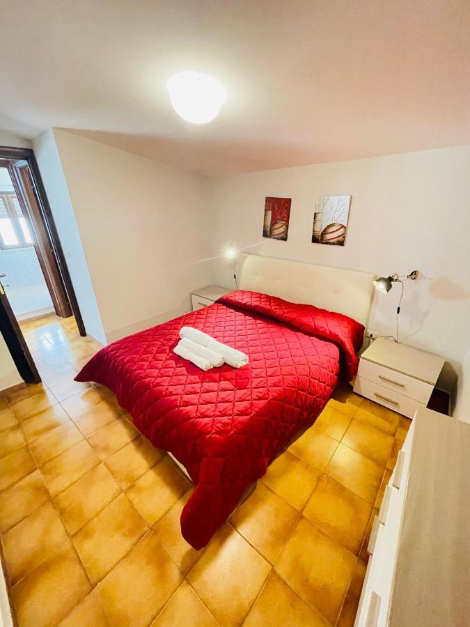 タオルミーナCasa Dionysiusアパートメント エクステリア 写真